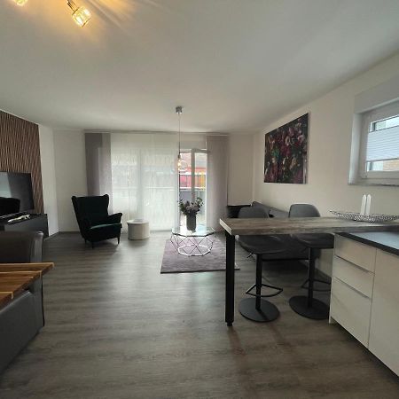 Exklusive Wohnung Zentral Mit Grossem Balkon Losheim Ngoại thất bức ảnh
